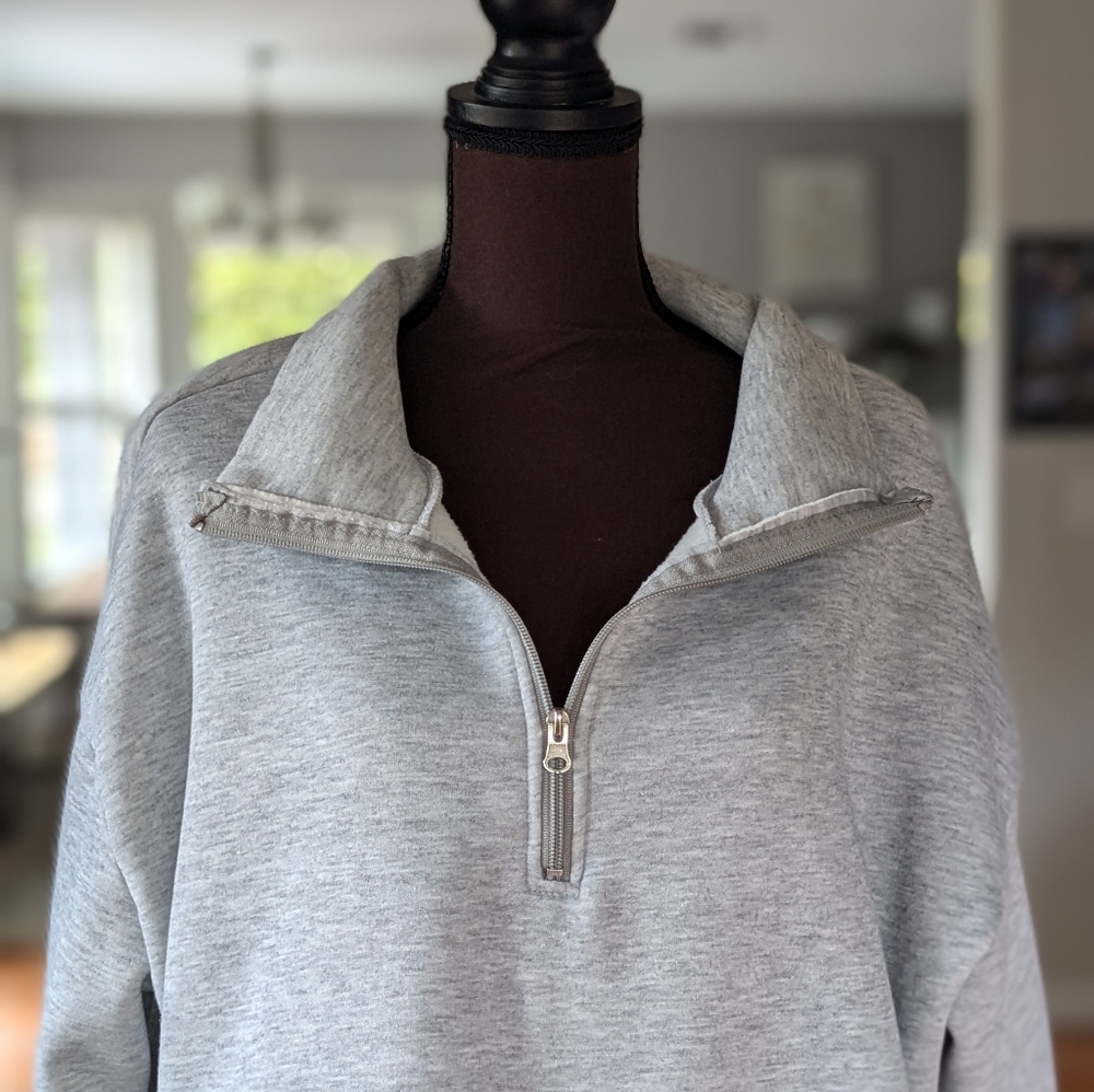 *FREE*  With Purchase Grey sweater - Picture 3 of 6